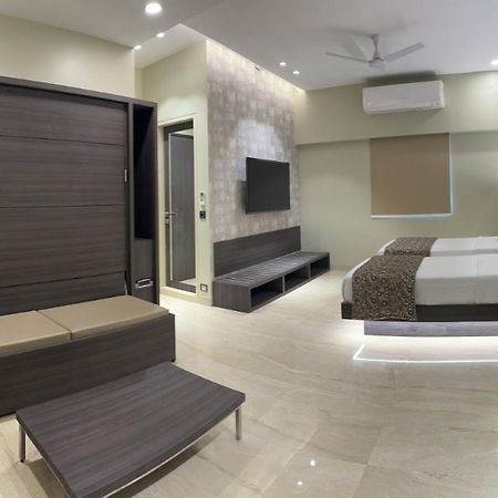 מומביי Hotel Landmark Fort מראה חיצוני תמונה