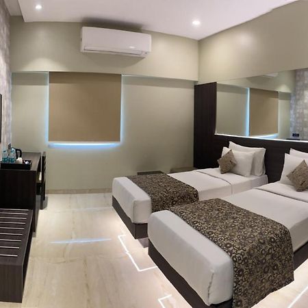 מומביי Hotel Landmark Fort מראה חיצוני תמונה