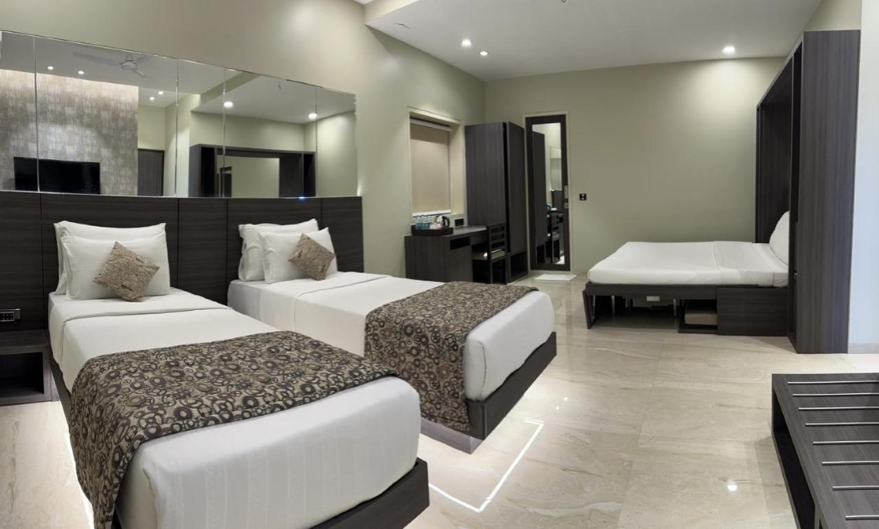 מומביי Hotel Landmark Fort מראה חיצוני תמונה