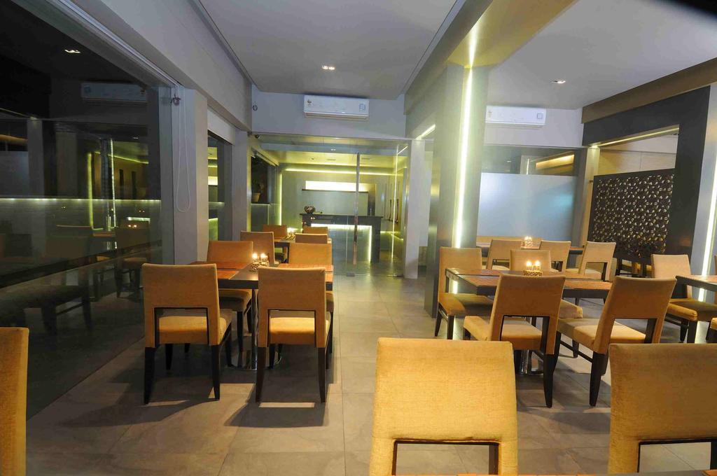 מומביי Hotel Landmark Fort מראה חיצוני תמונה